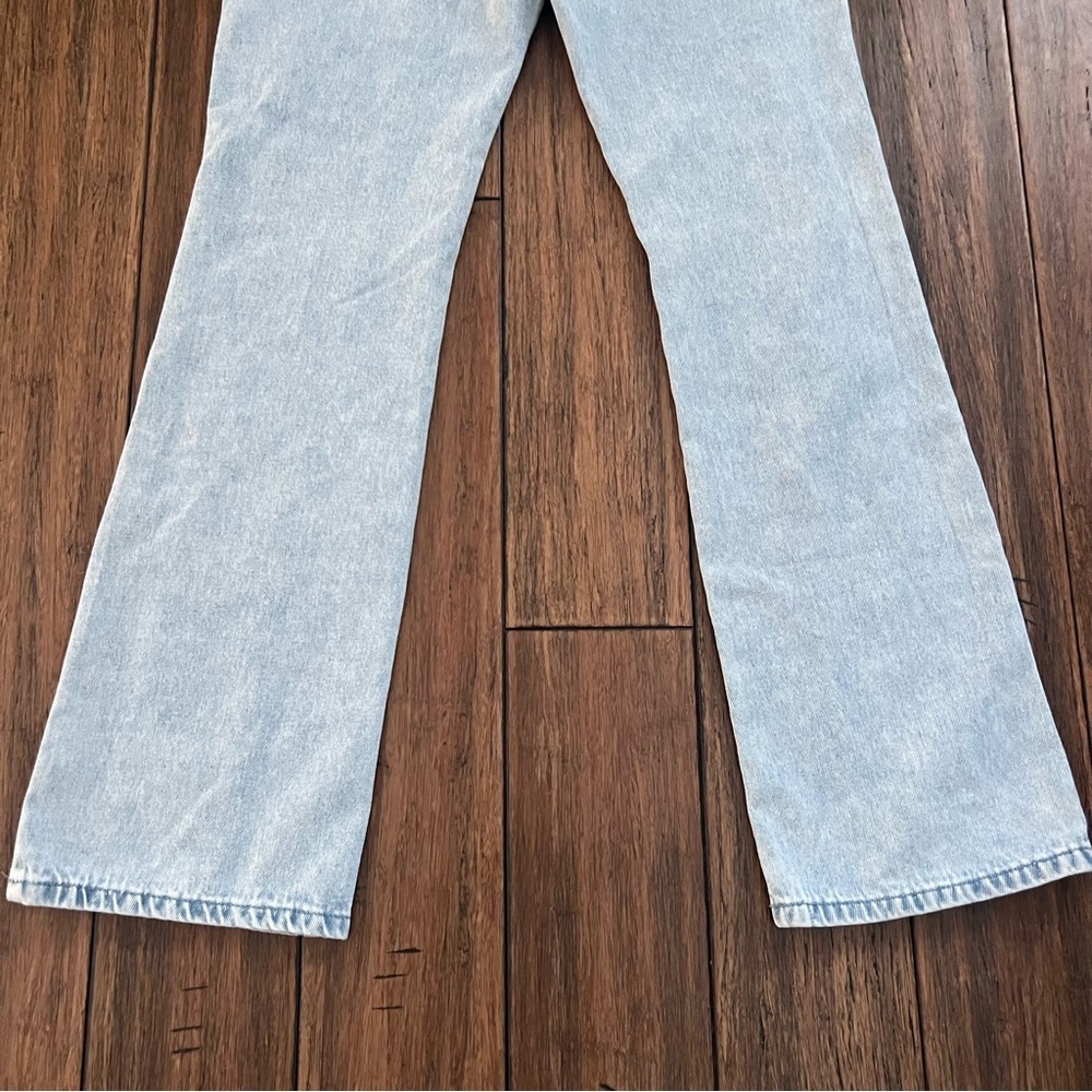 Le Lis High Rise Bootcut Light Wash Jeans Denim Flare Hippie 26 Seams Stone Wash - Picture 9 of 10